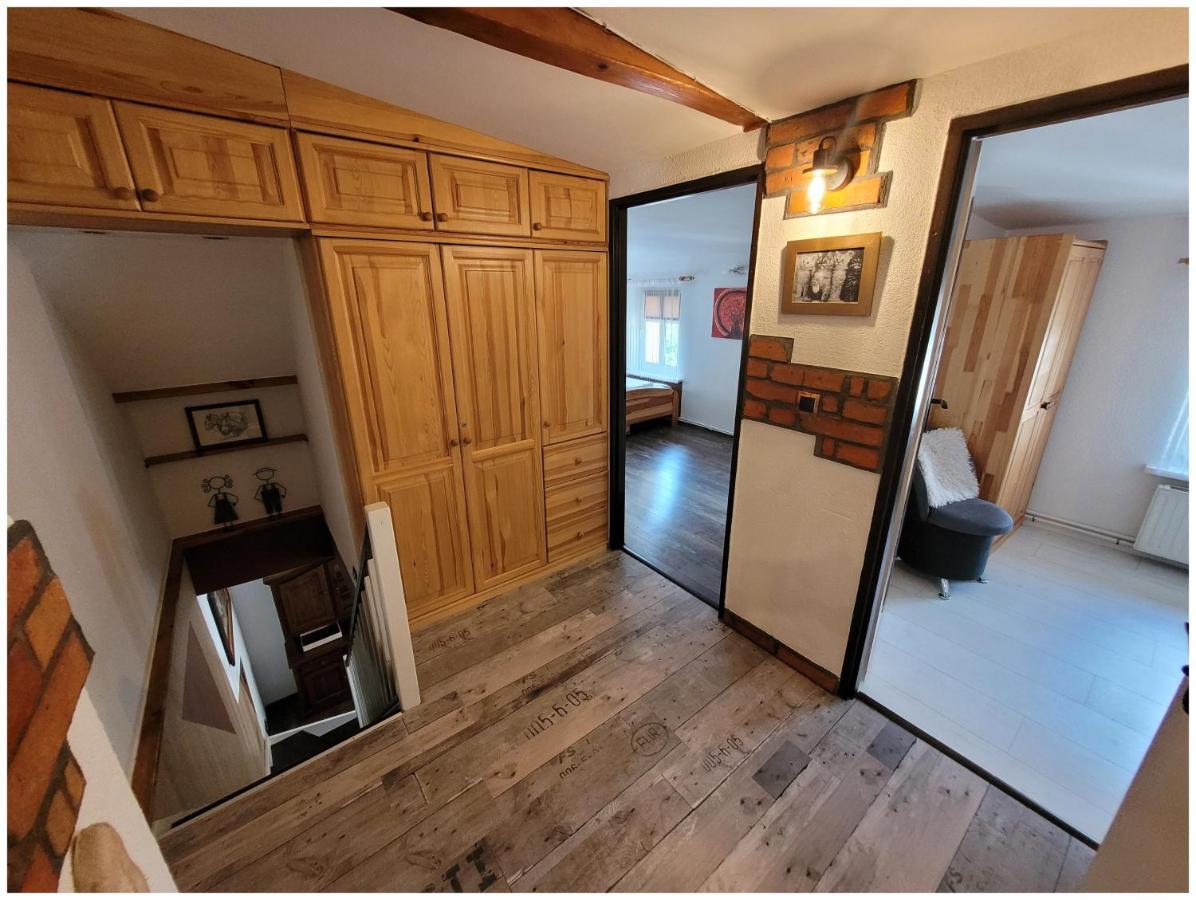 Apartament Kocie Sny - Pod Zamkiem Chojnik Lejlighed Jelenia Góra Eksteriør billede
